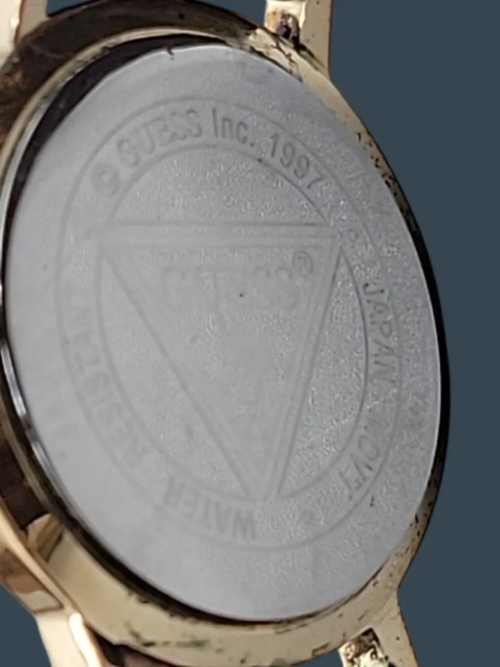 Guess Mens Quartz Watch 1997 31mm 8